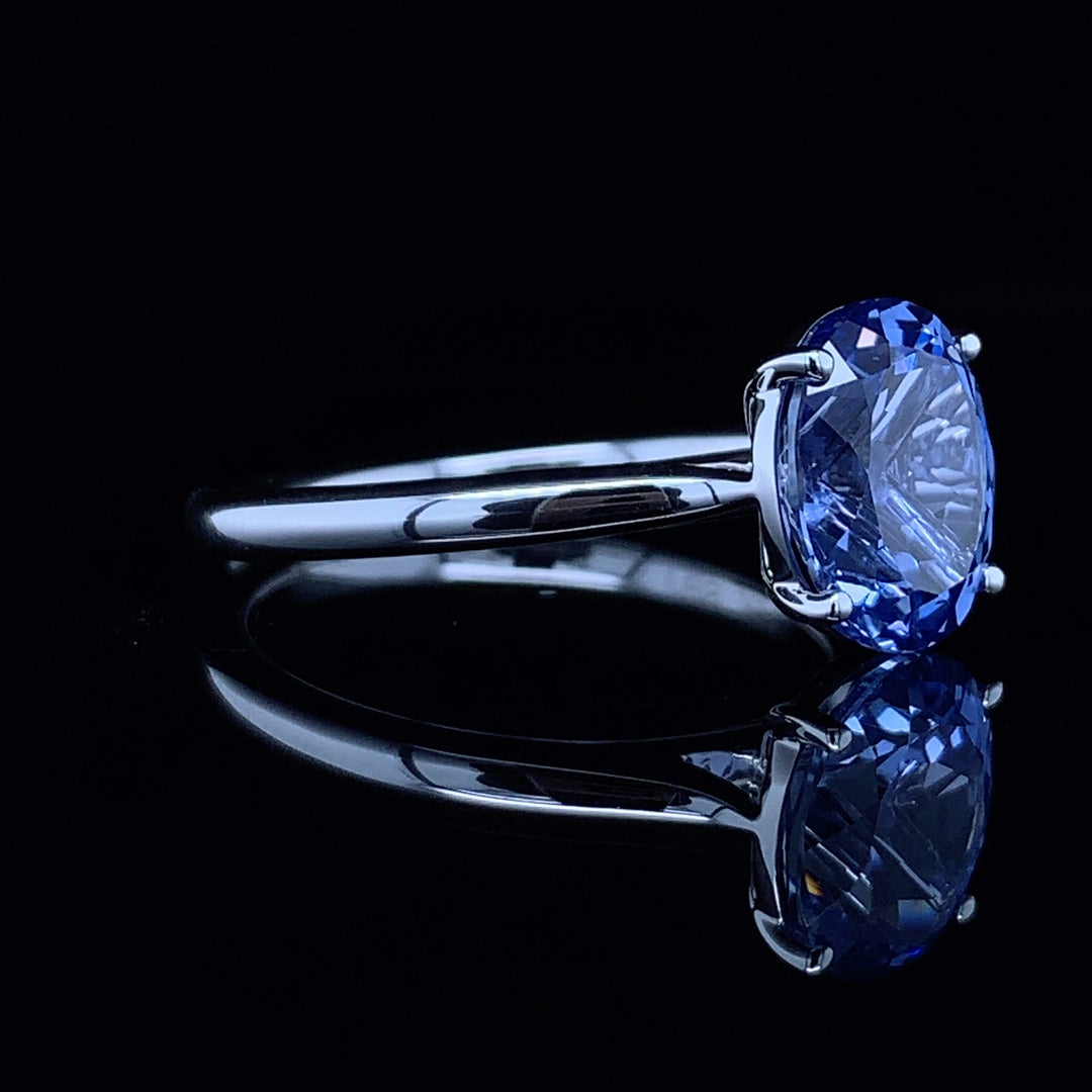 1.5ct Blue Lab Sapphire Solitaire