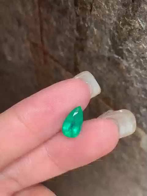 1.55ct Natural Emerald