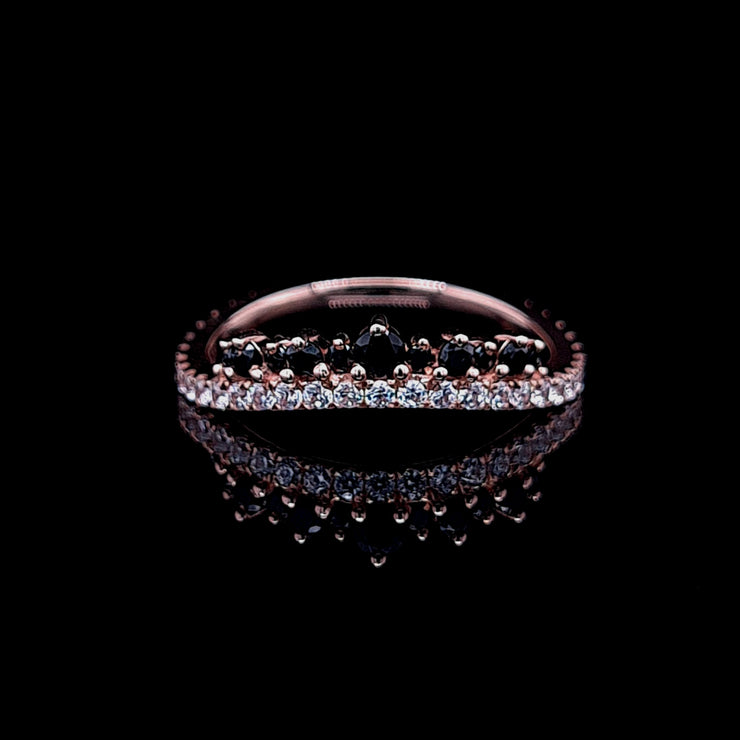 Vintage Black & White Moissanite Contour Wedding Band